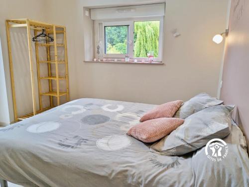Cosse-le-Vivien House | La Rose Trémière, 6 personnes