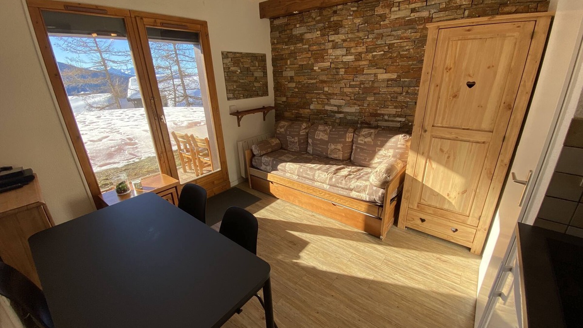 La Rosiere Apartment | La rosiere 2 rooms + mountain corner + covered parking, south facing, wifi
