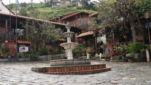 Guaranda Hotel | La Rustica Hotel