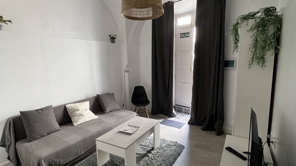 Fuente del Maestre Apartment | La Sala by Casa de Rosita AT-BA-00215