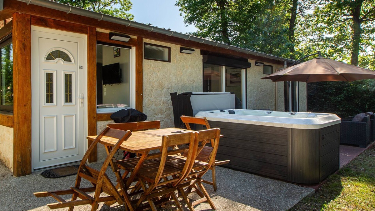 Selles-sur-Cher House | La Salamandre - maison avec jacuzzi
