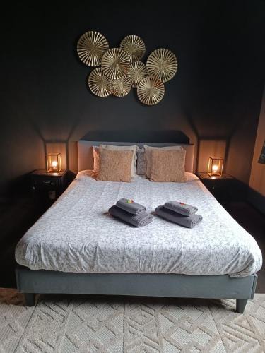 Jambes Apartment | LA SUITE 159