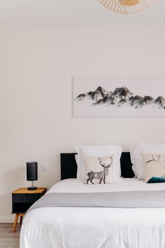 Scionzier Apartment | La Suite D'Hélène - Appartement - 50m2 entre Genève et Chamonix - Parking Privé - Wifi