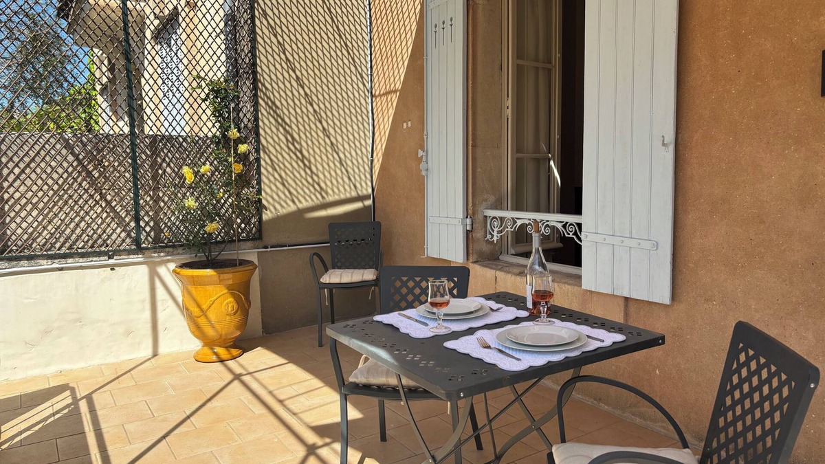Apt Apartment | La Suite Grégoire in Provence