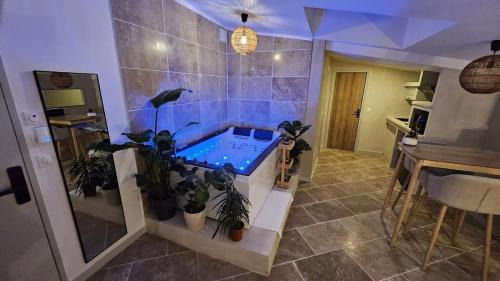 Montge-en-Goele Apartment | La Suite Tilleul