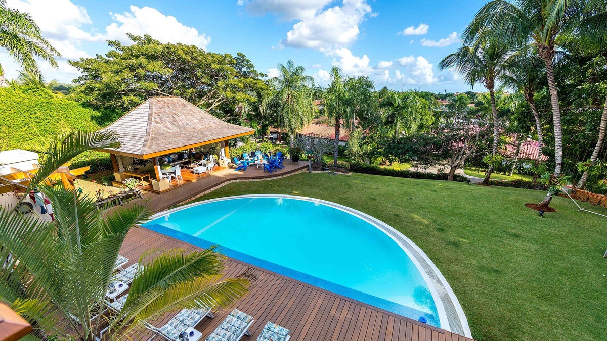 Saint-Martin-sur-le-Pre Villa | La Sultana in Casa de Campo by Personal Villas - Half Moon Infinity Pool