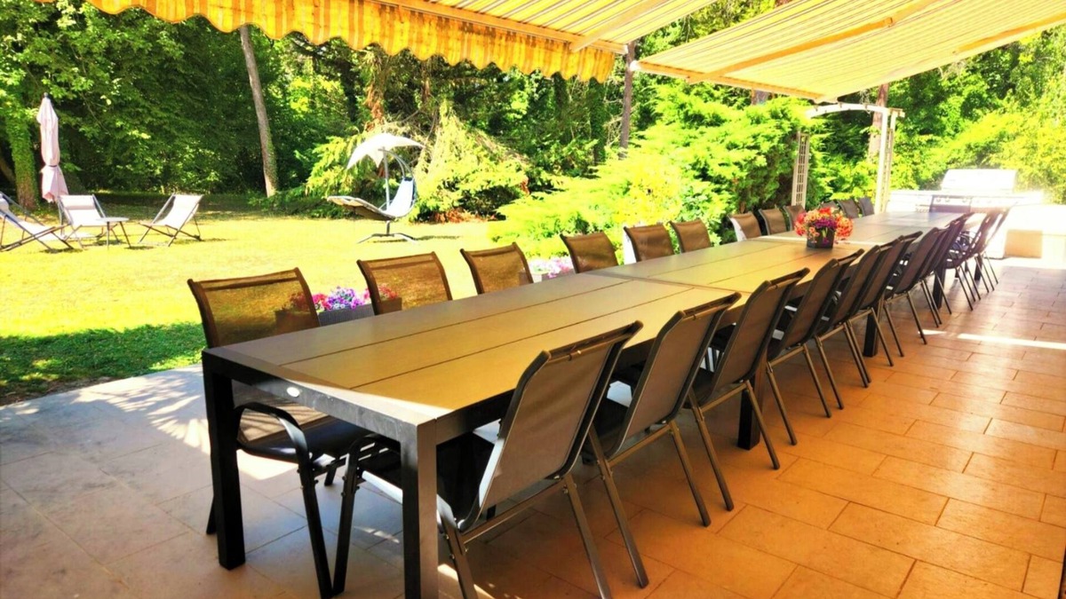Paley House | La Symphonie de la Forêt" estate