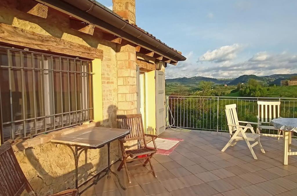 Guiglia Apartment | La Terrazza in collina