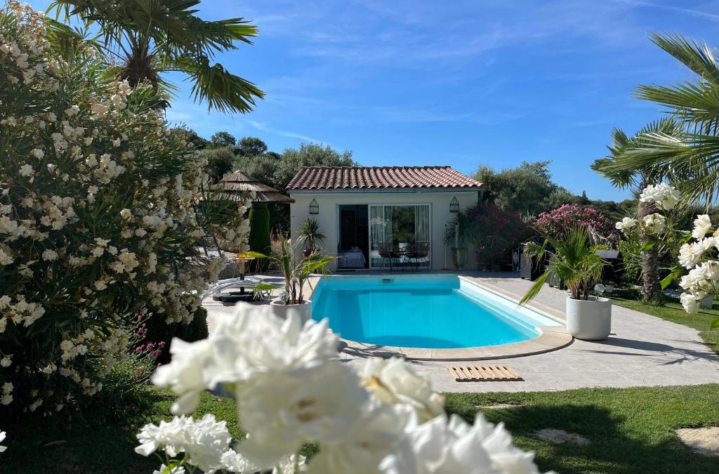 Crillon-le-Brave Bed & Breakfast | La Thomalie