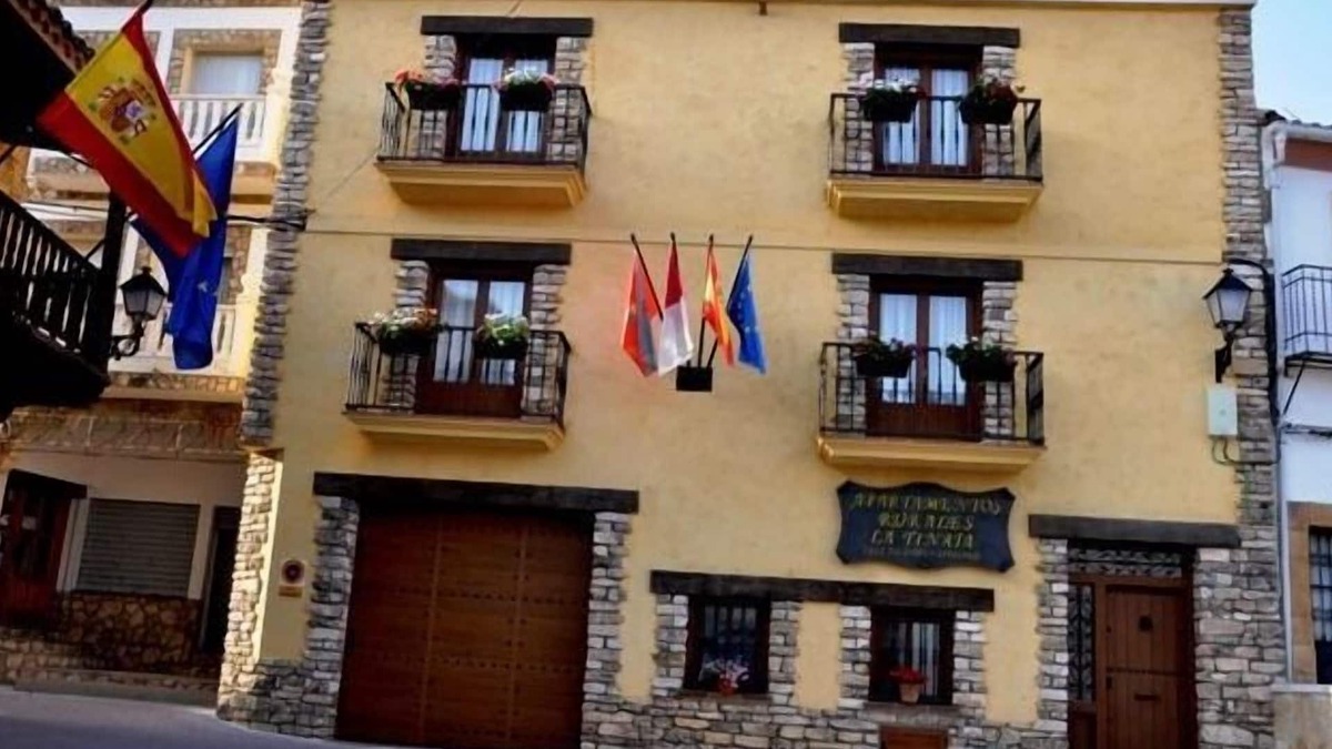 Cardenete Cottage | La Tinaja Apartamentos Rurales for 4 people