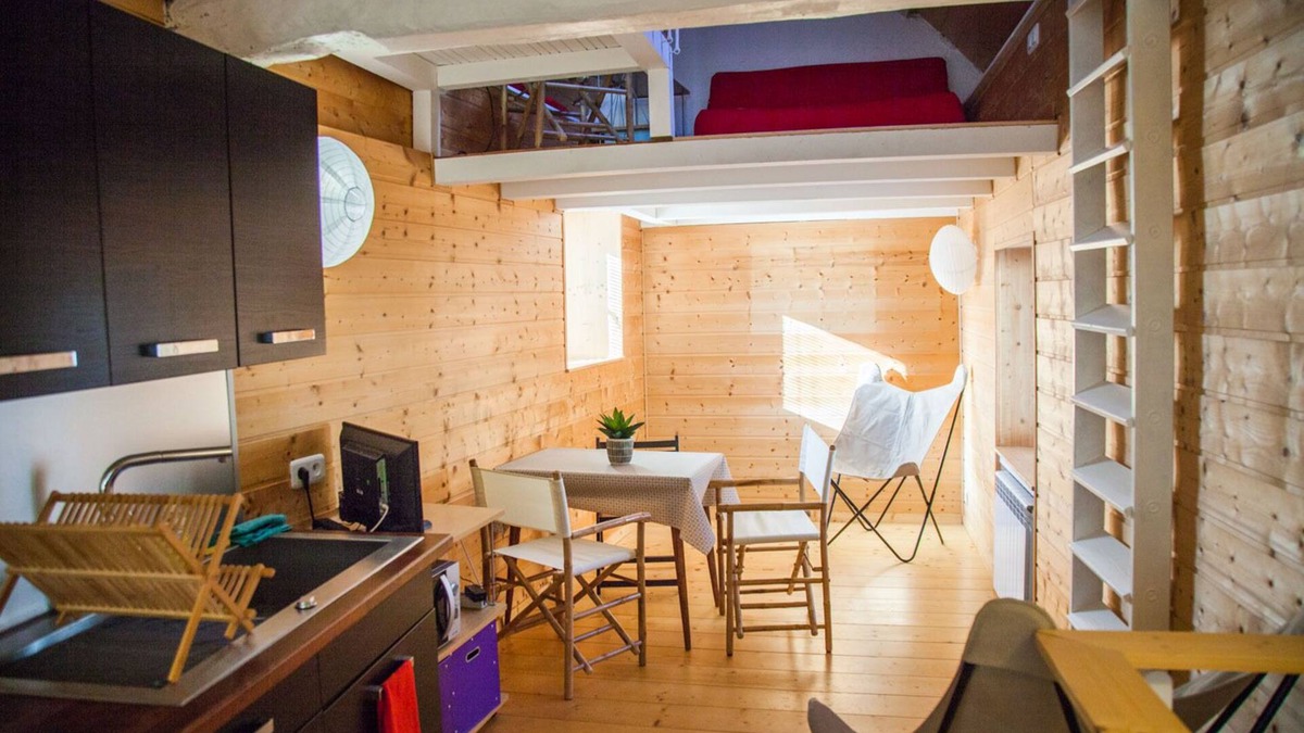 Beure House | La Tiny - Small detached house