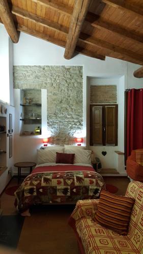 Cerreto Grue Bed & Breakfast | La Torretta - Cerreto Grue