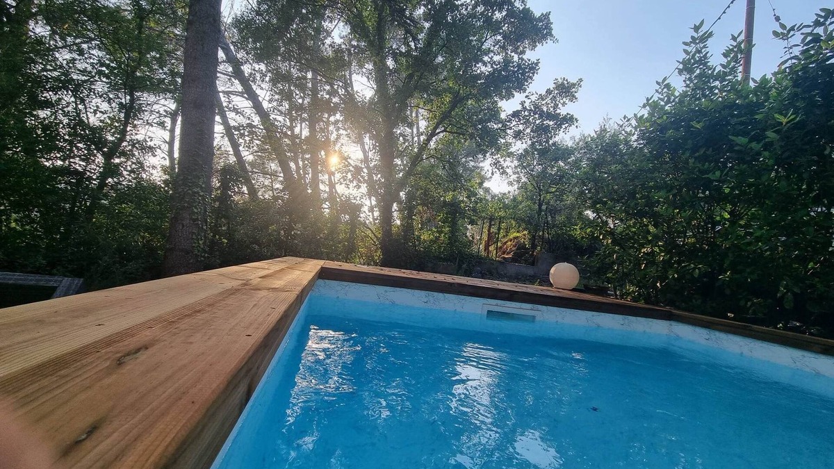Draguignan Apartment | La Tour De Marie et César with private pool