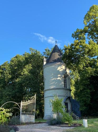 Savonnieres House | La Tour des Touches