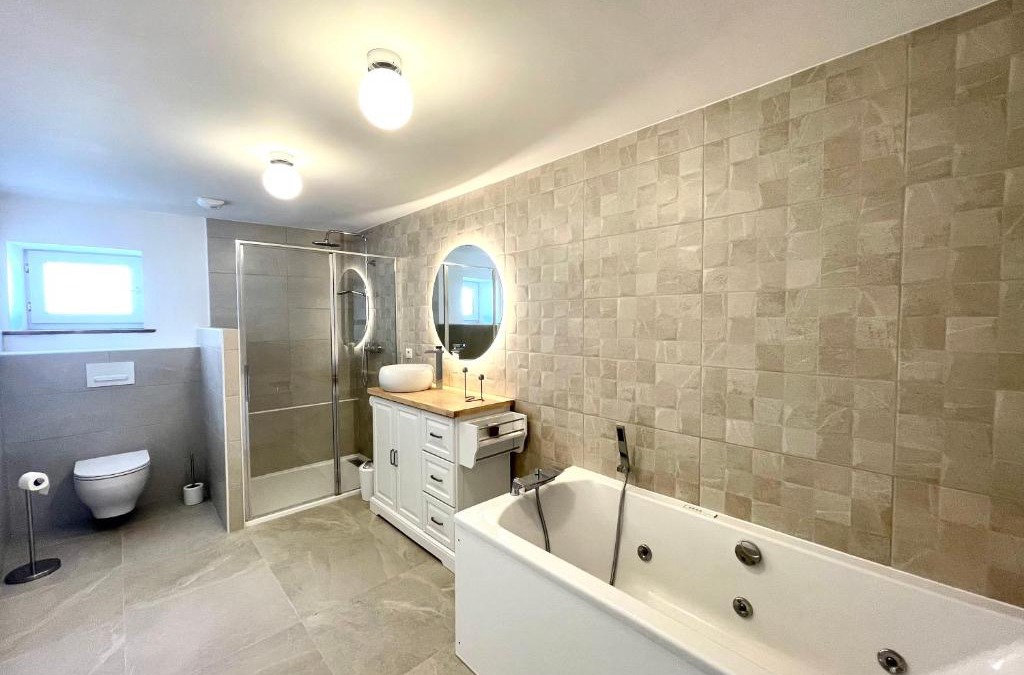 Saint-Jean-d'Angely House | La Touzetterie