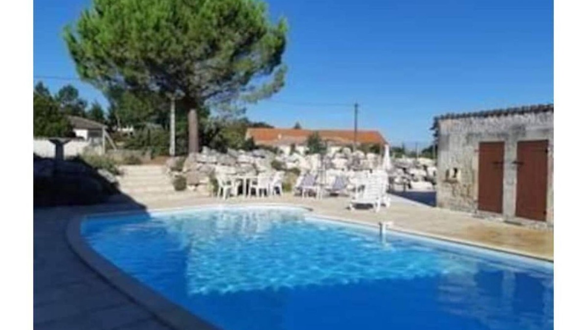 Gente Cottage | "La Tranquillité au Cœur de la Grande Champagne"