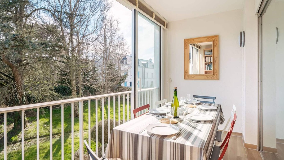 La Trinite-sur-Mer Apartment | La Trinité-sur-Mer: 3-room apartment with parking, near port and beaches