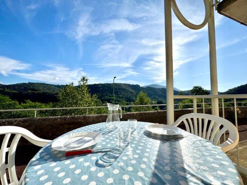 Meyras Apartment | La Vallée Appartement 29 - Thermes Neyras les Bains