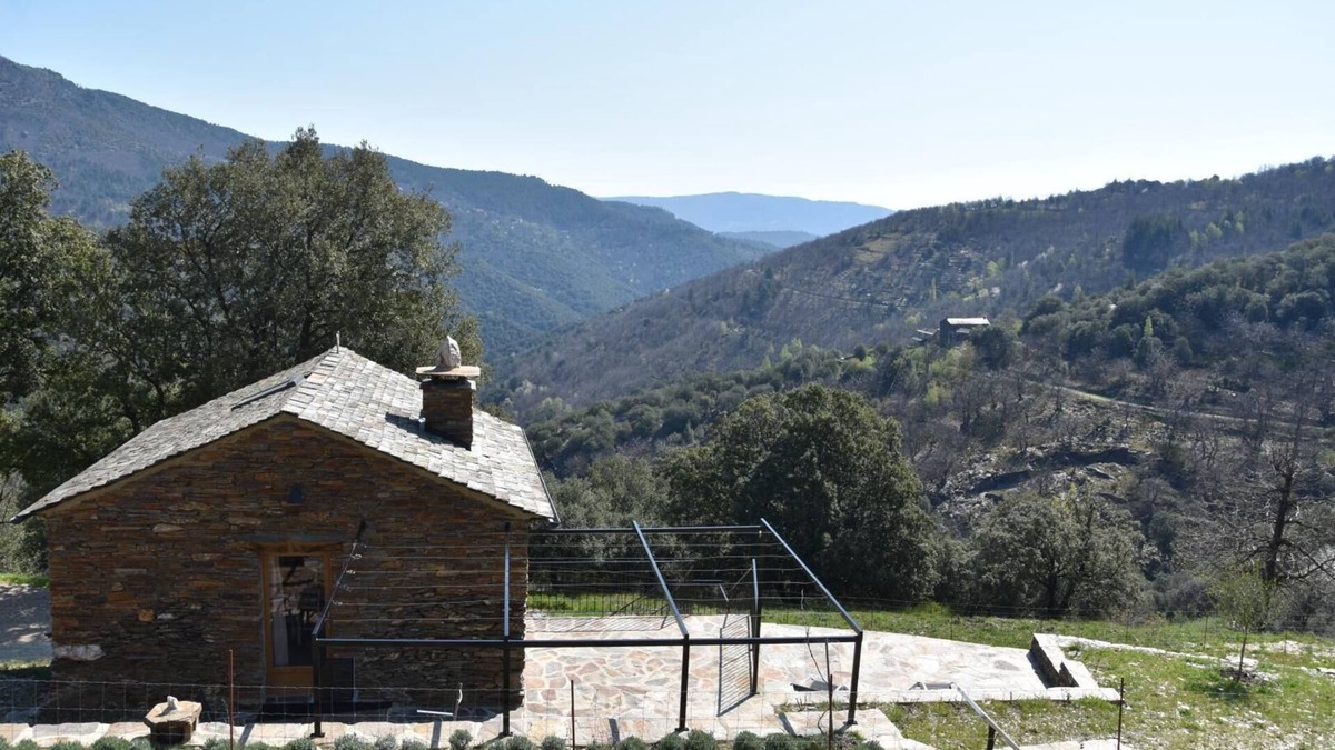 Saint-Martin-de-Lansuscle House | La Vigne - SAINT MARTIN DE LANSUSCLE
