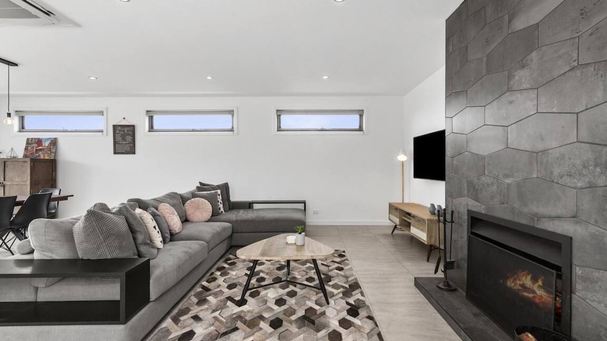 Dromana House | La Via Del Mare - this way to the sea.