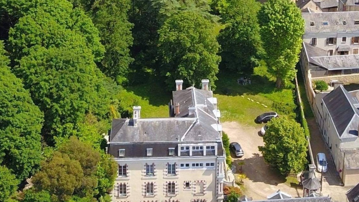 Chateau du Loir Apartment | La Vie De Château