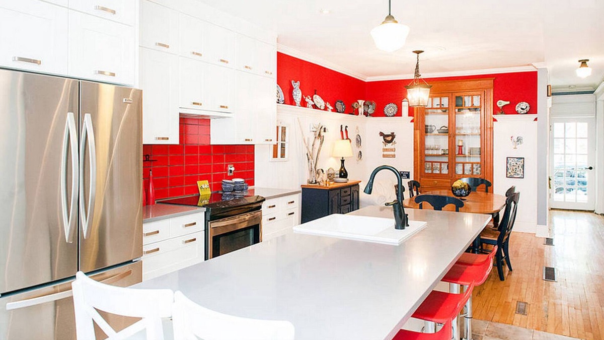 Vieux-Rosemont Apartment | LA VIE EST BELLE - 4+1BEDroom - Free Parking - A/C