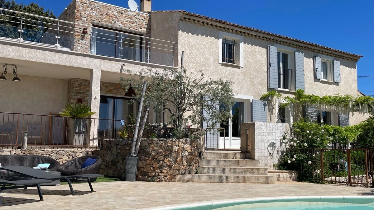 Seillons-Source-d'Argens Villa | La Vigie - Magnificent villa in the heart of green Provence