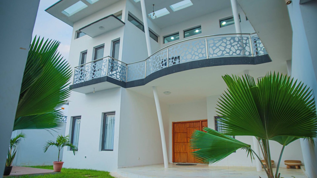 Grand-Bassam Hotel | La VILLA ASILI