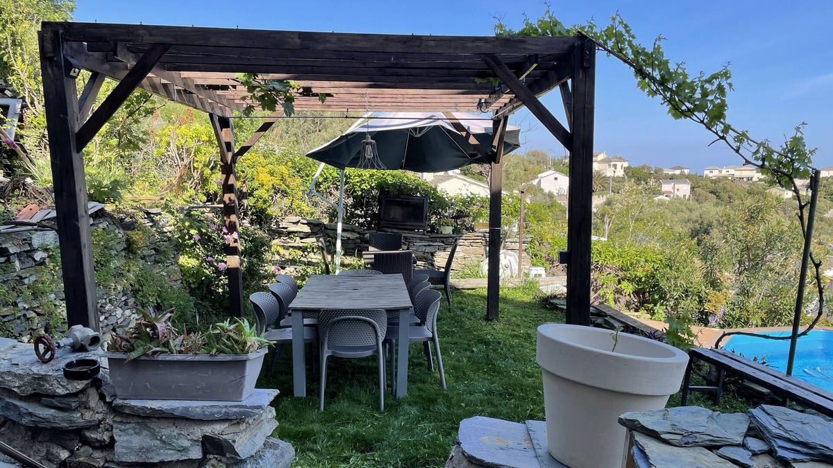 Figarella House | La Villa du Pressoir - Authentic and spacious