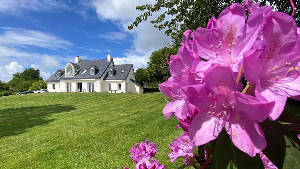 La Foret-Fouesnant House | "LA VILLA GOLF ET MER VUE MER 6 pers La Forêt-Fouesnant
