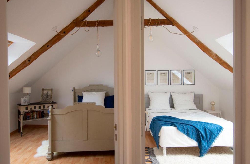 Landehen House | La Ville Tanet