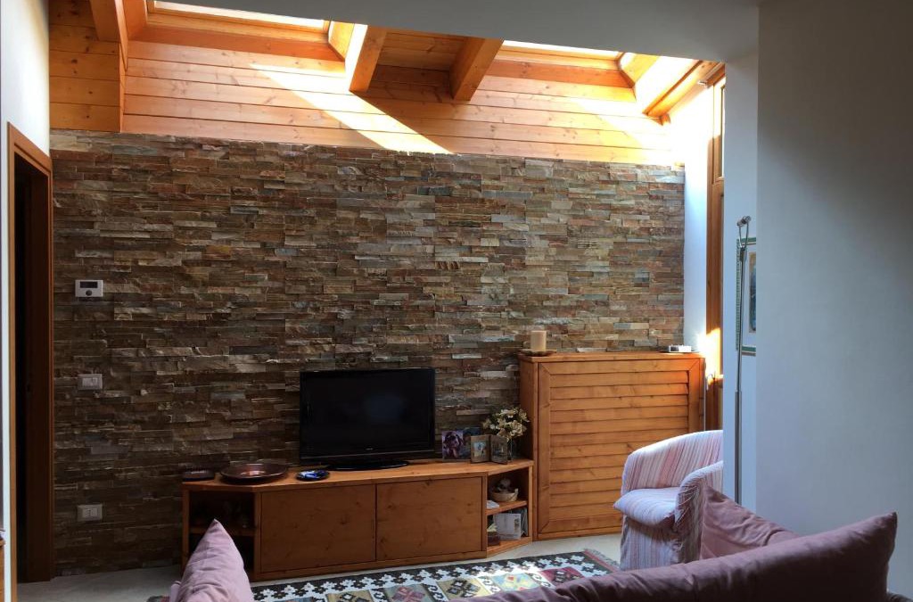 Lanzada Apartment | La vista sulla Valmalenco