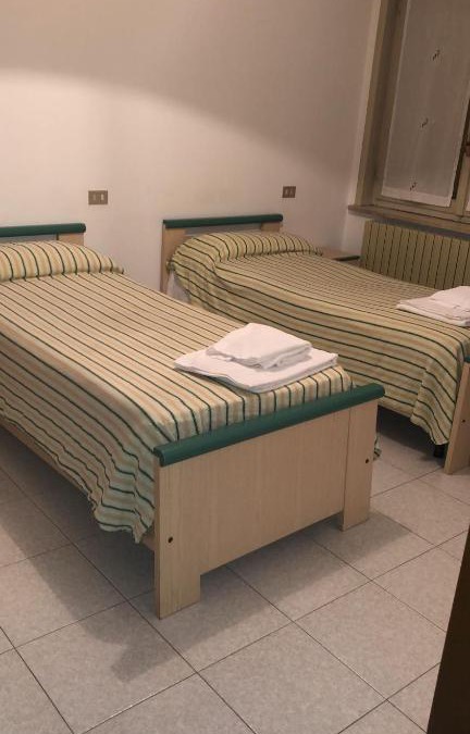 Villanova sullʼArda Hotel | La Voglia Riserva Ostello Via REPUBBLICA 52 VILLANOVA SULL ARDA PIACENZA