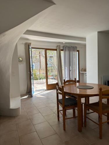 Peyriac-de-Mer House | La vue de la calade