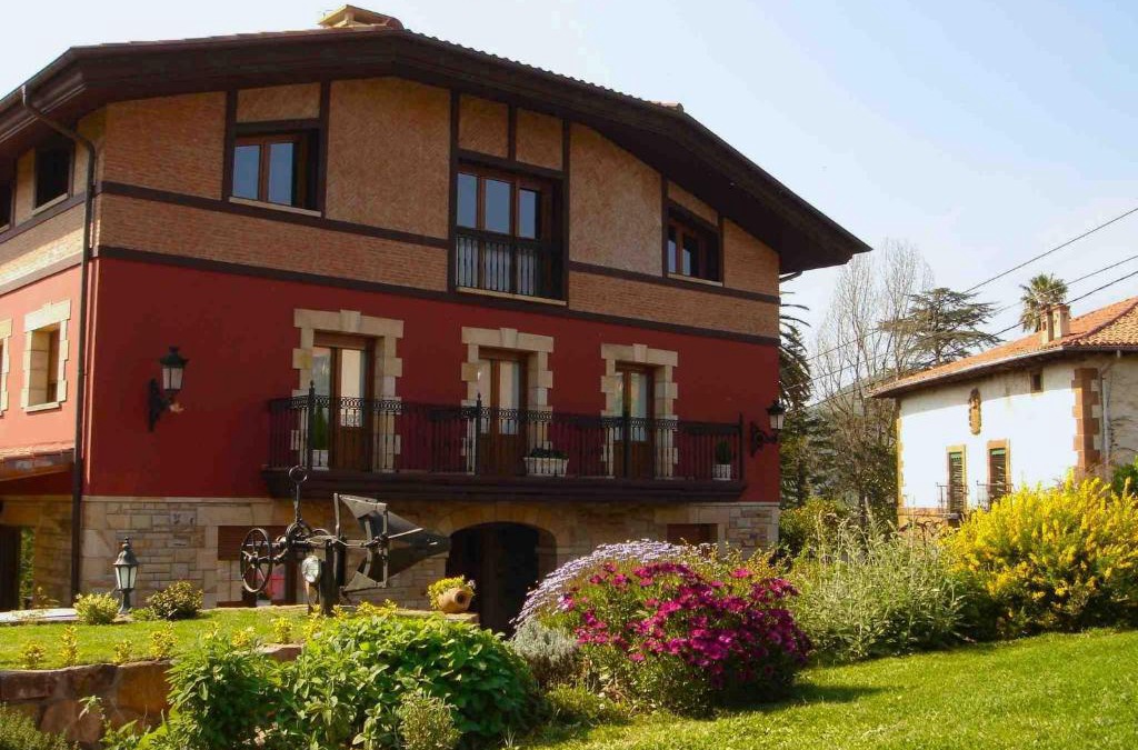 San Julian de Musques House | Labeondo
