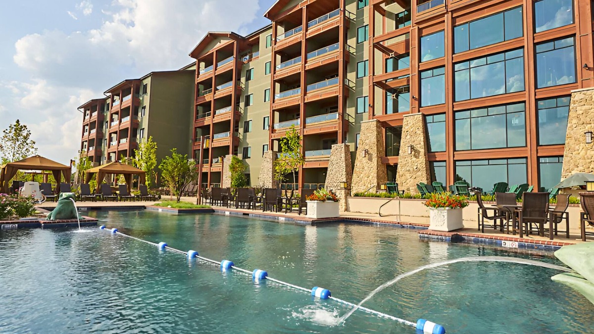 Ridgedale Condo | Labor Day Weekend 2-bedroom condo in peaceful Ridgedale BlueGreen Cliffs/Marina