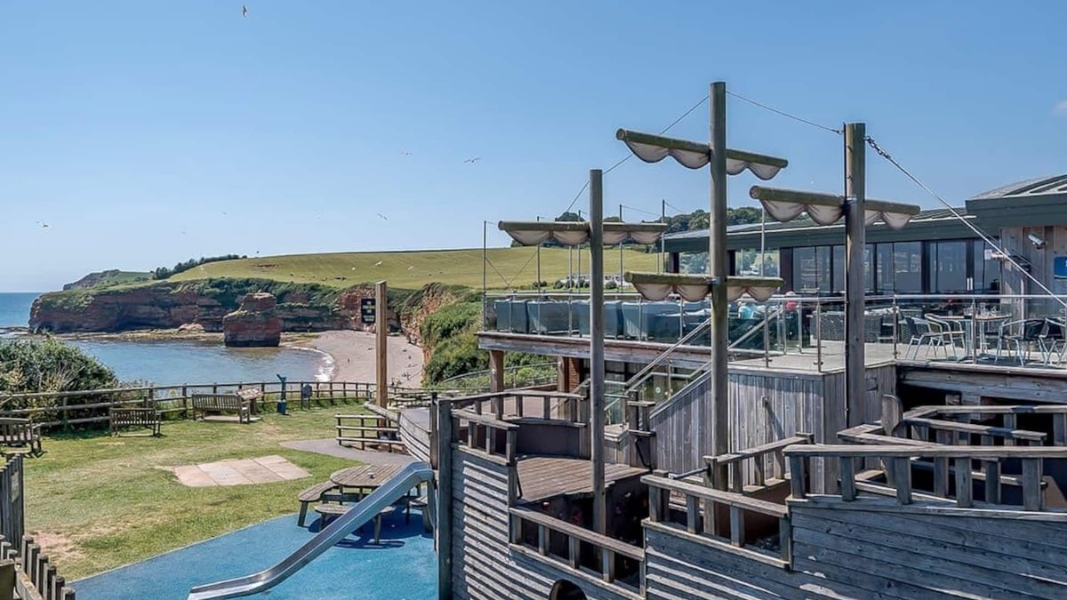 Otterton House | Ladram Otterton Premier 3