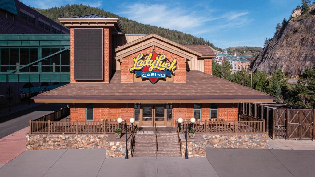 Black Hawk Hotel | Lady Luck Casino Black Hawk