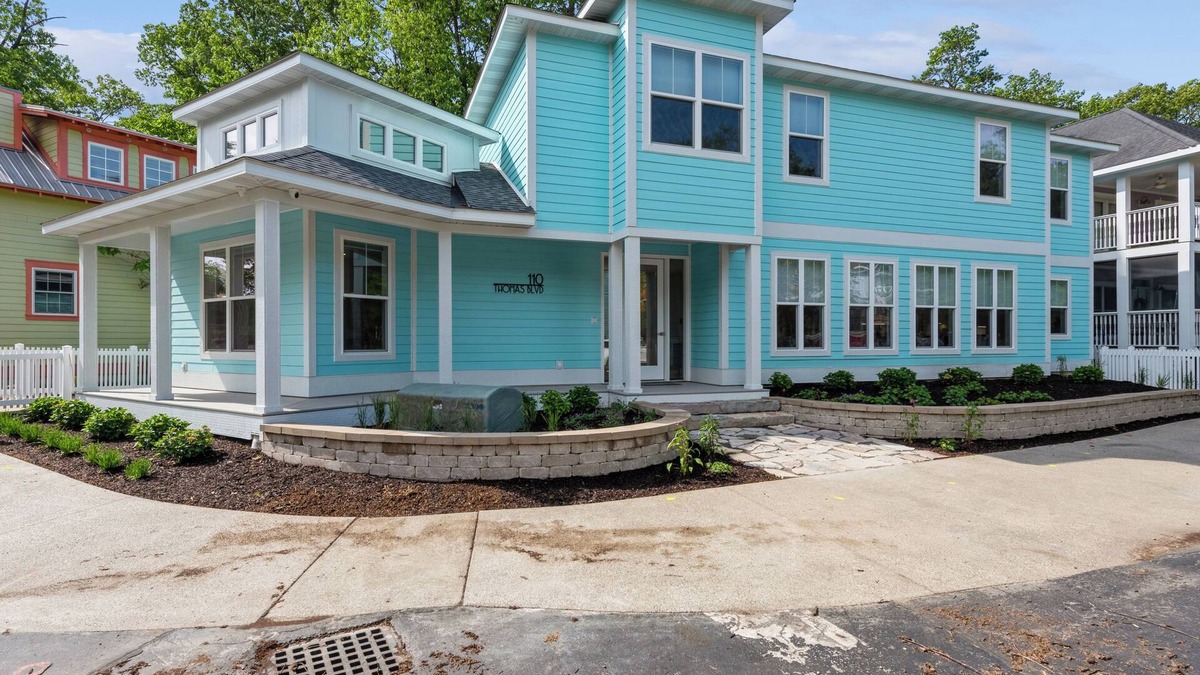 Michigan City House | Lady Of The Lake at Beachwalk Resort nStunning New Construction