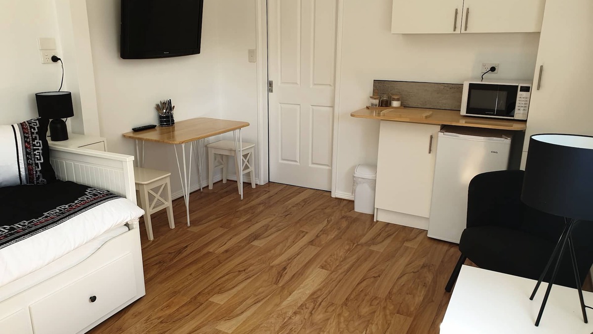 Bass House | Ladybird Cottage for Two