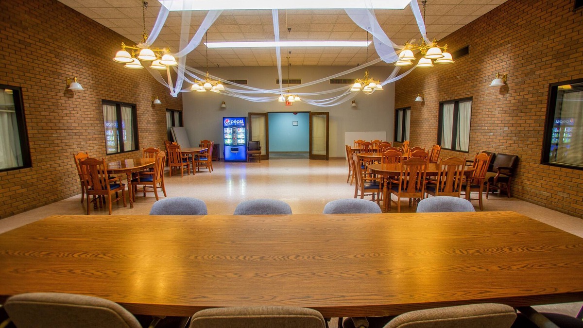 Moundsville Hotel | Lafayette Inn