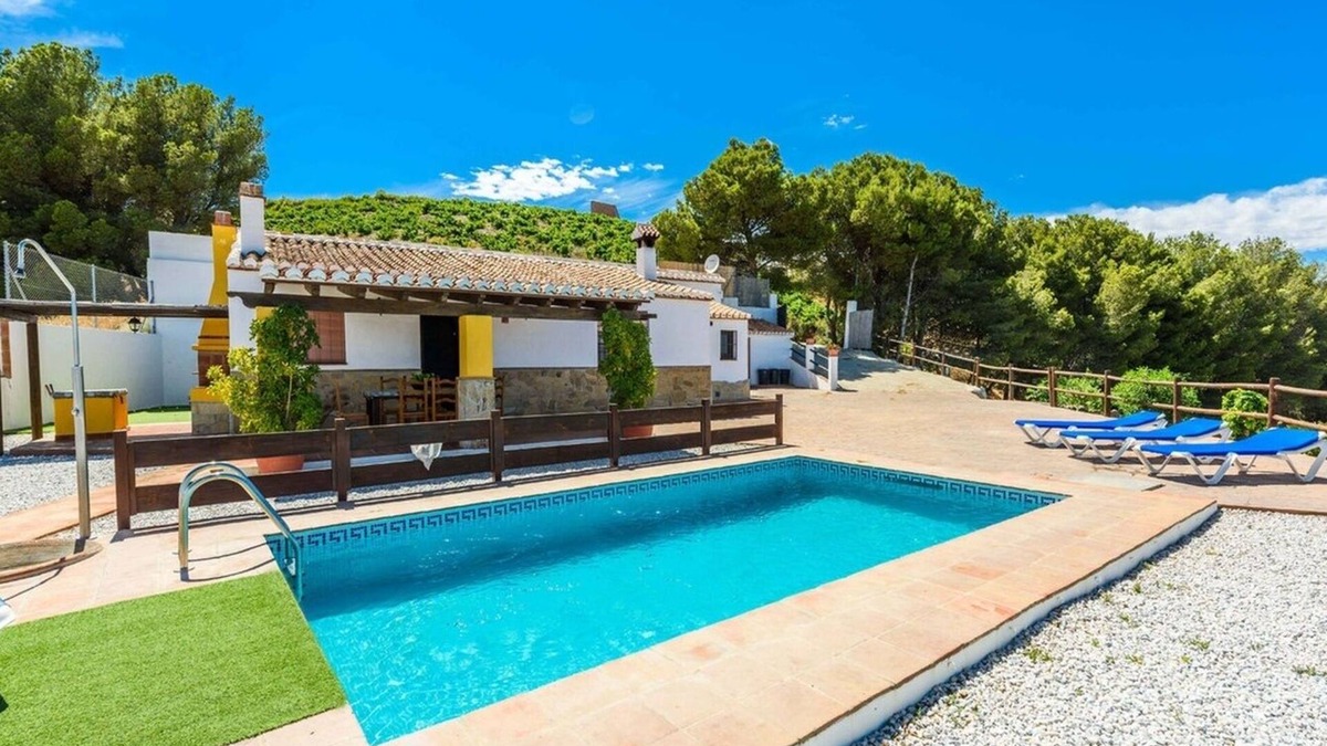El Borge Villa | Lagar El Mirador Almáchar by Ruralidays