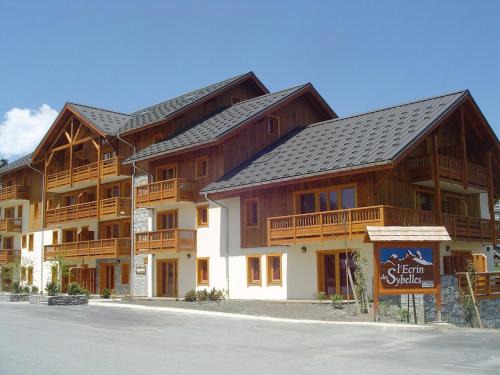 La Toussuire Resort | Lagrange Vacances L'Ecrin des Sybelles