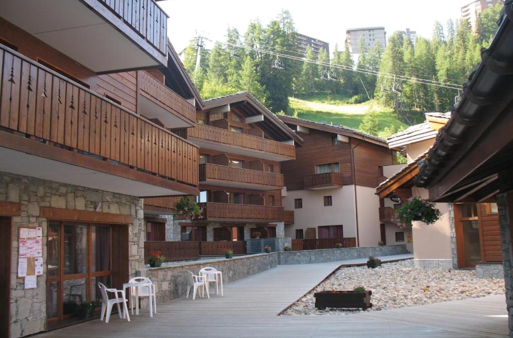 Plagne Centre Apartment | Lagrange Vacances Les Chalets Edelweiss