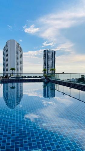 Nong Chaeng Apartment | Laguna Bay 2 Sea View Rooftop Pool
