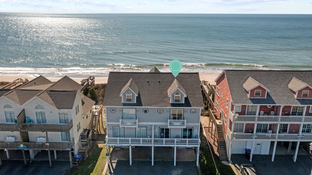 McCutcheon Field House | Laguna East #158 - 4 BD Oceanfront Home w/Direct Beach Access!