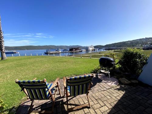 Knysna Central Apartment | Laguna Waterfront Escape