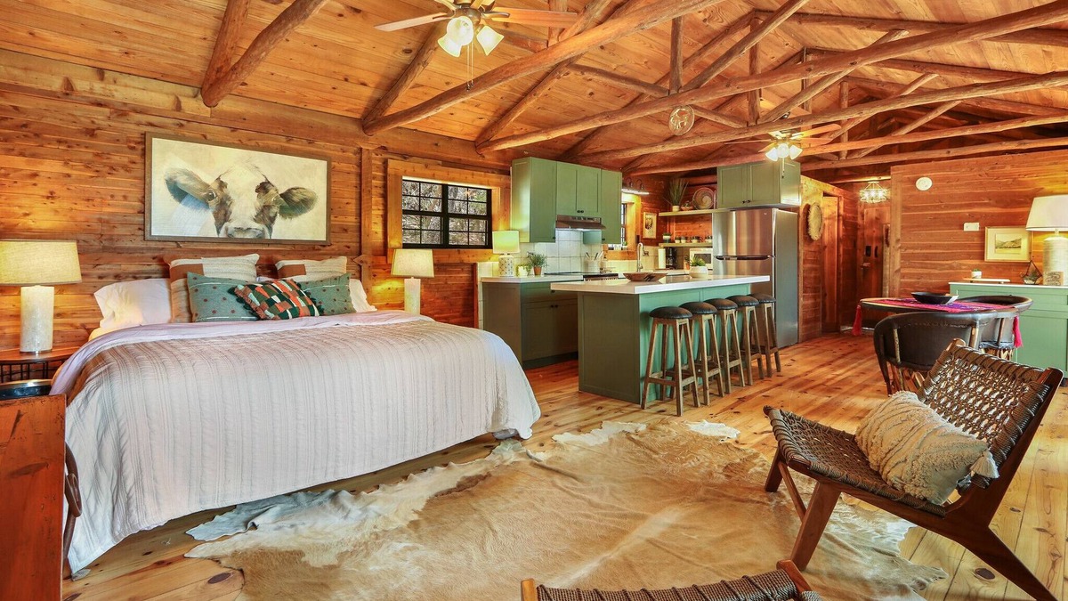 Wimberley Cabin | Lajitas at The Bend | Secluded Cabin perfect for Nature Enthusiasts!