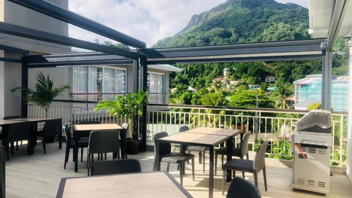 Beau Vallon Hotel | Lakaz Kreol