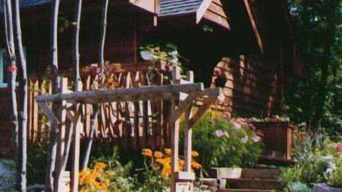 Villa des Bois Ski Chalet | Lake Access, 4 Bd Mountain Chalet CITQ accredited